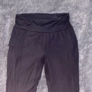 Black Gymshark leggings